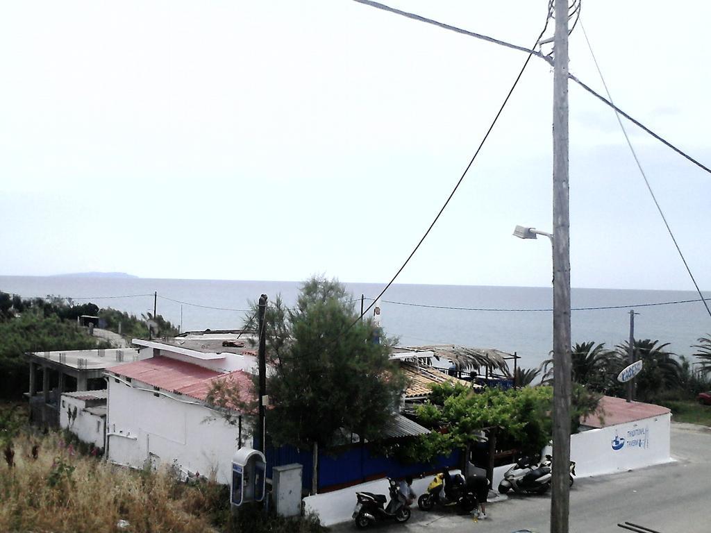 Tony'S Apartments Agios Georgios  Exterior foto