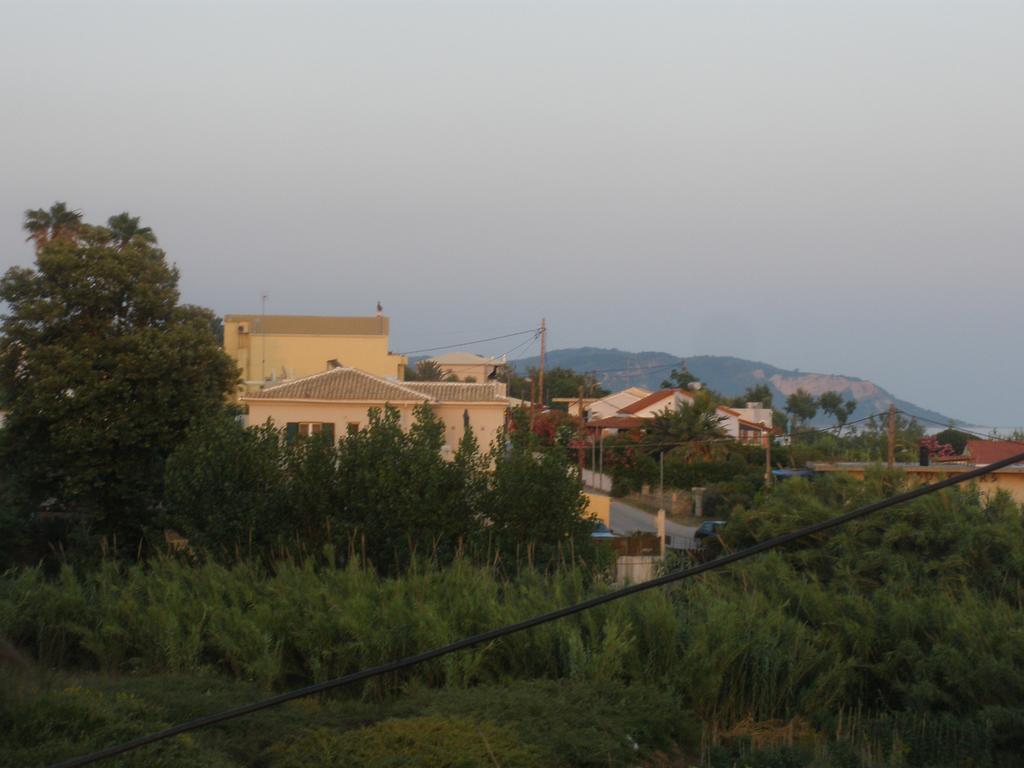 Tony'S Apartments Agios Georgios  Exterior foto